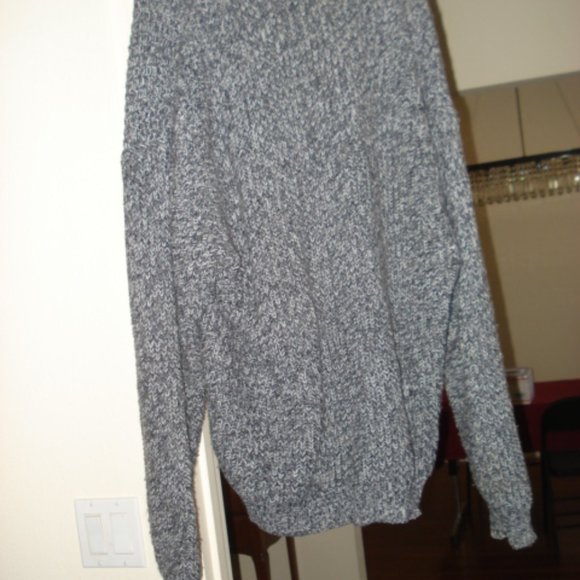 Big Men's Sweater in size 2XL - Picture 2 of 3